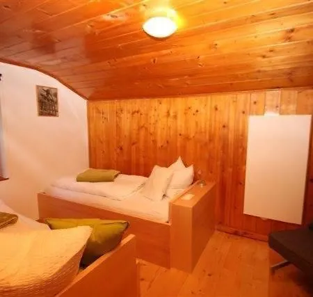 Holiday home Gaestehaus Floery *