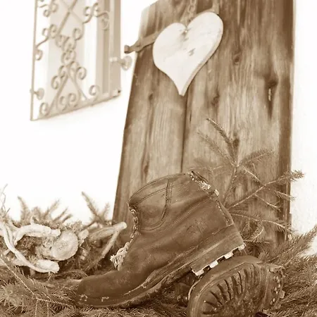 Tatil Evi Gaestehaus Floery *